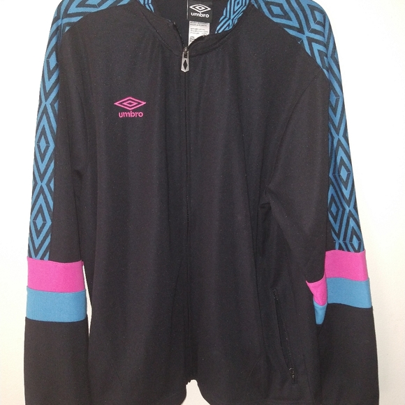 Bundle - Picture 3 of 3